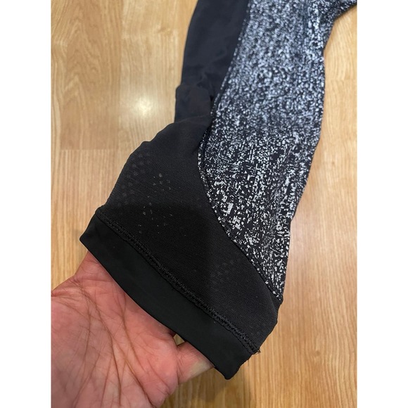 Lululemon Fit Physique Crop (19") - Picture 2 of 8